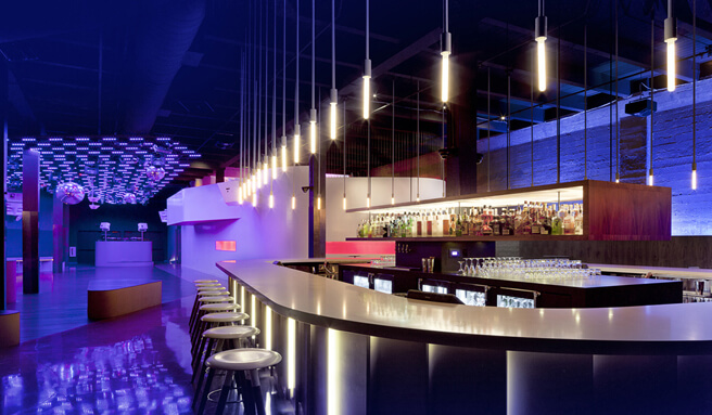 bar